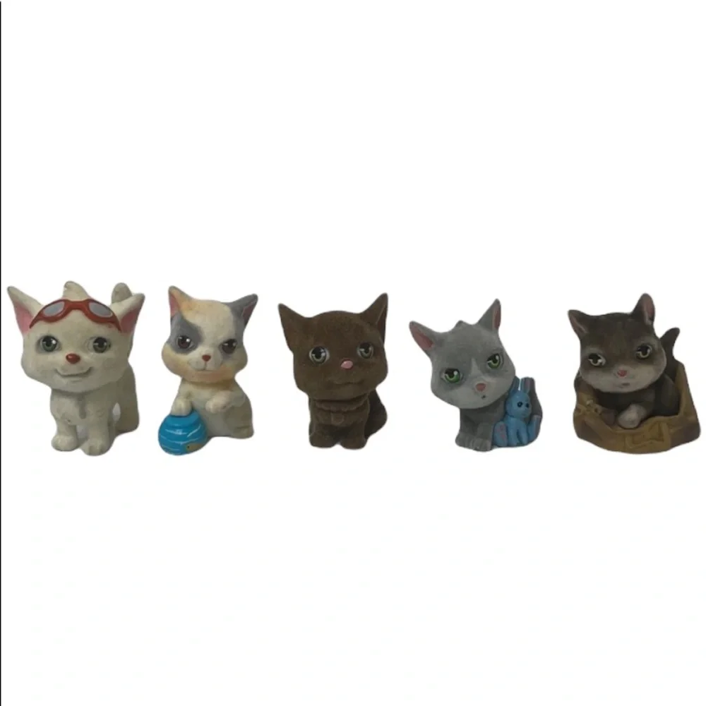 Kitty in My Pocket Vintage Toys Cats MEG Play Jakks Doll House Miniatures Pink